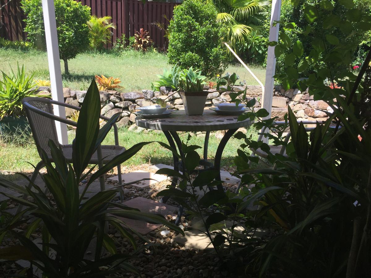 Theme Parks Amituofo Homestay Gold Coast Quarto foto